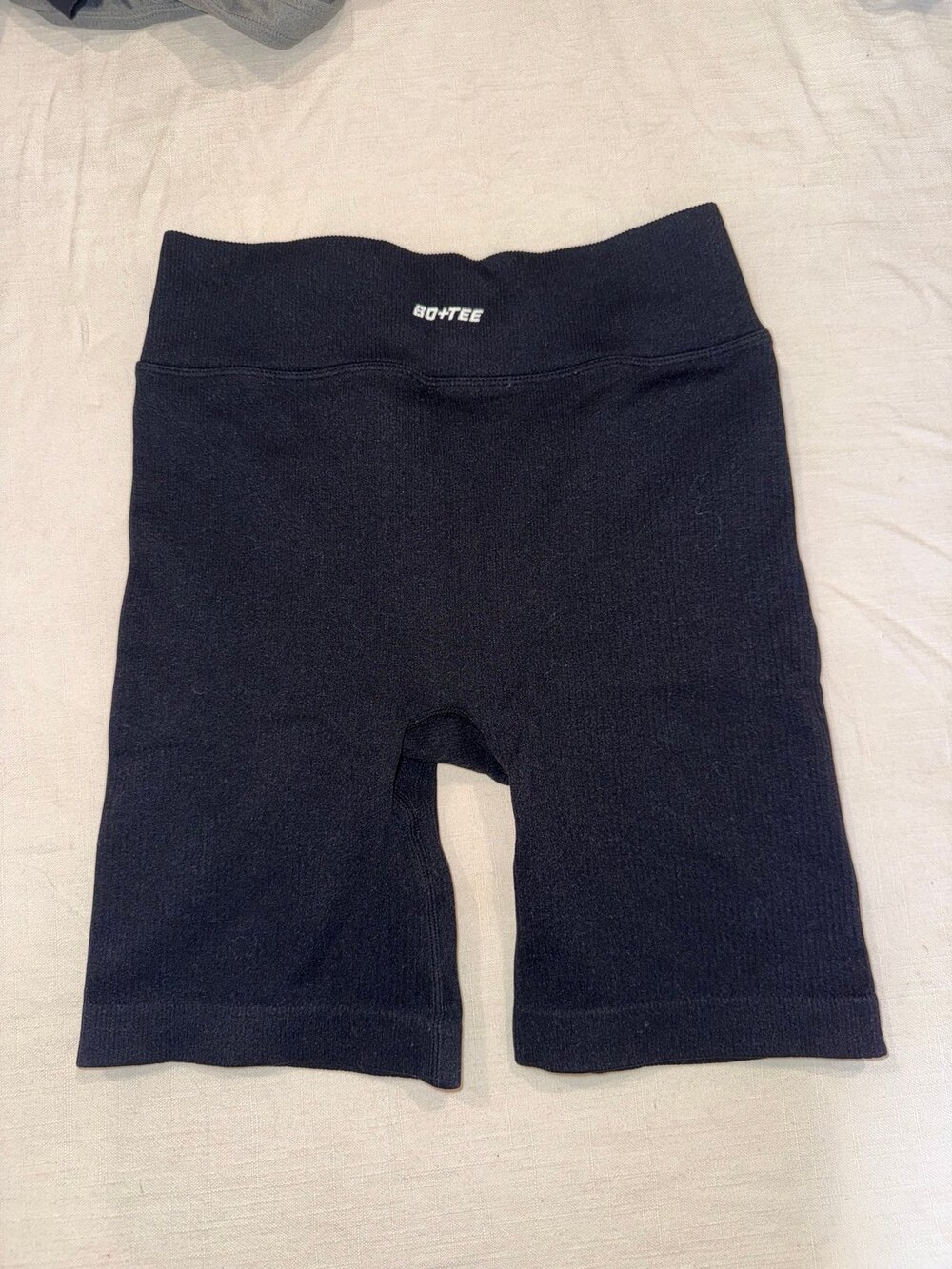 Bo+Tee Black Seamless Biker Shorts Size Small 6” Inseam
